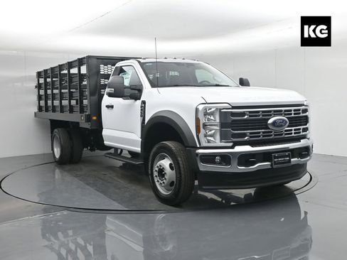 New 2025 Ford F450 XL w/ XL Chrome Package image 1