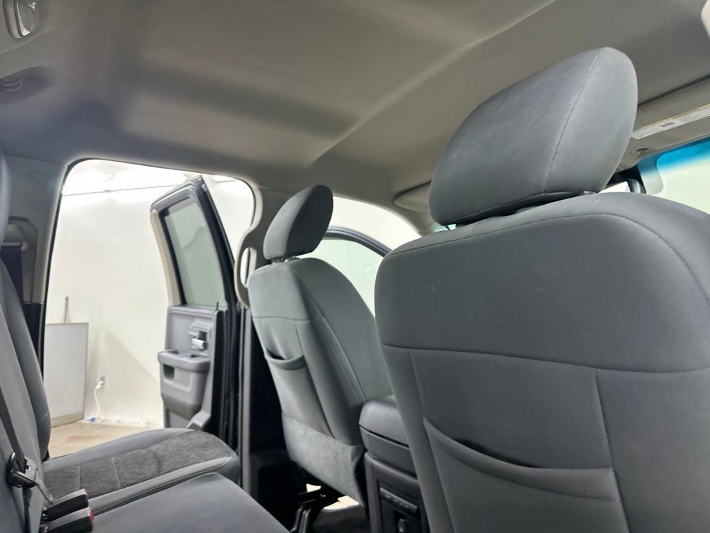 Used 2015 RAM 1500 Big Horn AWD/4WD image 25