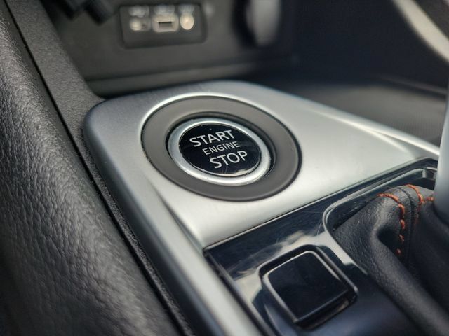 Used 2023 Nissan Sentra SR w/ Midnight Edition Package FWD image 24