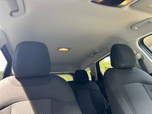 Used 2024 Kia Sportage LX AWD/4WD image 28