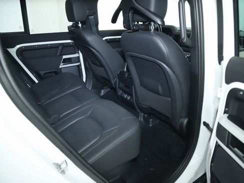 Certified 2023 Land Rover Defender 110 S AWD/4WD image 31