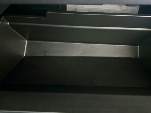 Used 2025 Subaru Forester Touring image 32