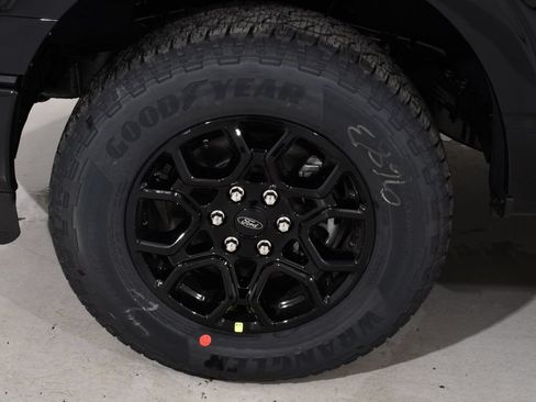 New 2026 Ford F150 XLT w/ Equipment Group 302A MID AWD/4WD image 23