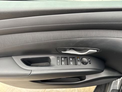 New 2026 Hyundai Tucson SEL image 17