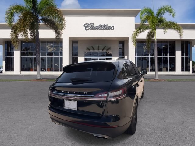 Used 2023 Lincoln Nautilus Reserve w/ Monochromatic Package FWD image 13