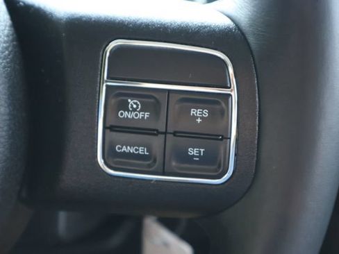 Used 2015 Jeep Wrangler Unlimited Sahara AWD/4WD image 6
