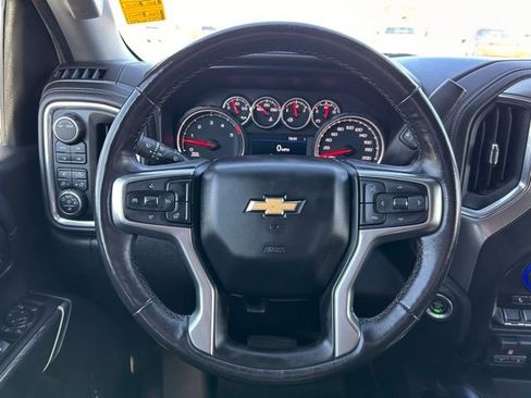 Used 2021 Chevrolet Silverado 2500 LTZ w/ LTZ Convenience Package AWD/4WD image 18