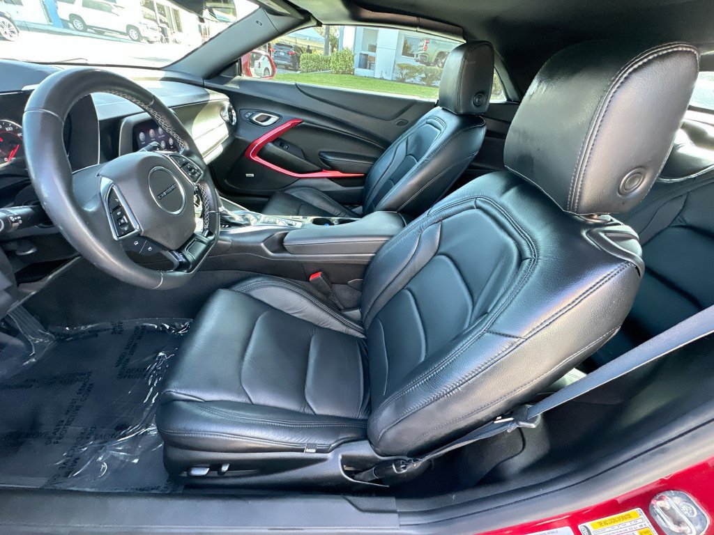 Used 2023 Chevrolet Camaro LT w/ Technology Package RWD image 20