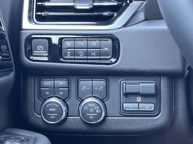 New 2026 GMC Yukon Denali w/ Denali Reserve Package AWD/4WD image 33