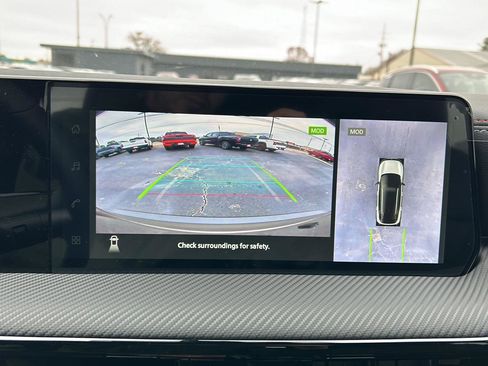 New 2026 Nissan Kicks SR image 23