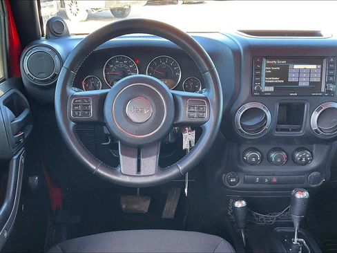 Used 2014 Jeep Wrangler Unlimited Sport w/ Connectivity Group image 5