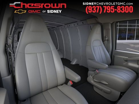 New 2026 Chevrolet Express 3500 Extended RWD image 16