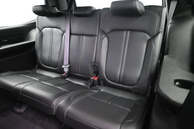 Used 2025 Jeep Wagoneer 4WD image 16