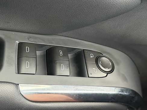 Used 2026 Chevrolet Traverse LT w/ Enhanced Driving Package FWD image 36