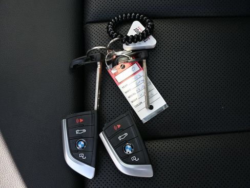 Used 2023 BMW X3 xDrive30i AWD/4WD image 31