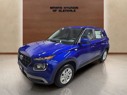New 2026 Hyundai Venue SE image 2