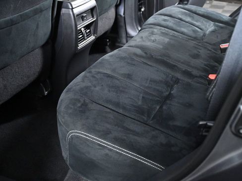 Used 2017 Nissan Murano SV w/ Visibility Package image 27