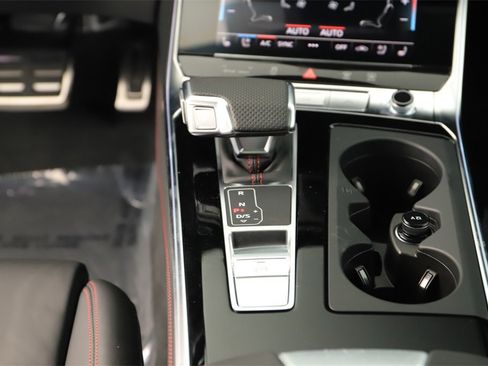 New 2026 Audi RS 7 Performance image 21