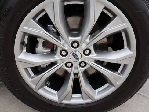 Used 2024 Ford Explorer Limited image 49