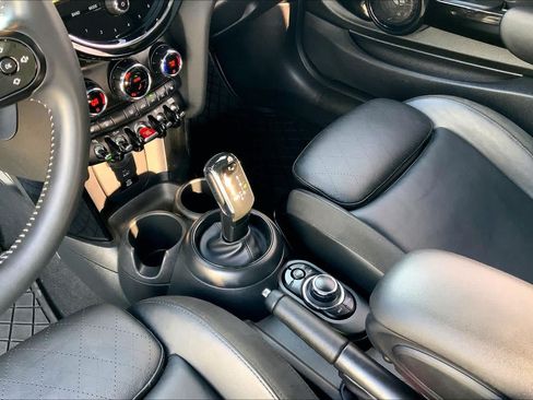 Used 2023 MINI Cooper S FWD image 17