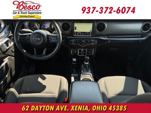 Used 2023 Jeep Wrangler Unlimited w/ Cold Weather Group AWD/4WD image 7