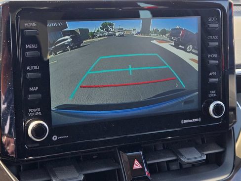 Used 2022 Toyota Corolla LE w/ Carpet Mat Package (TMS) FWD image 29