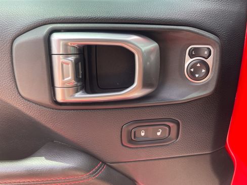 Used 2019 Jeep Wrangler Unlimited Rubicon AWD/4WD image 21