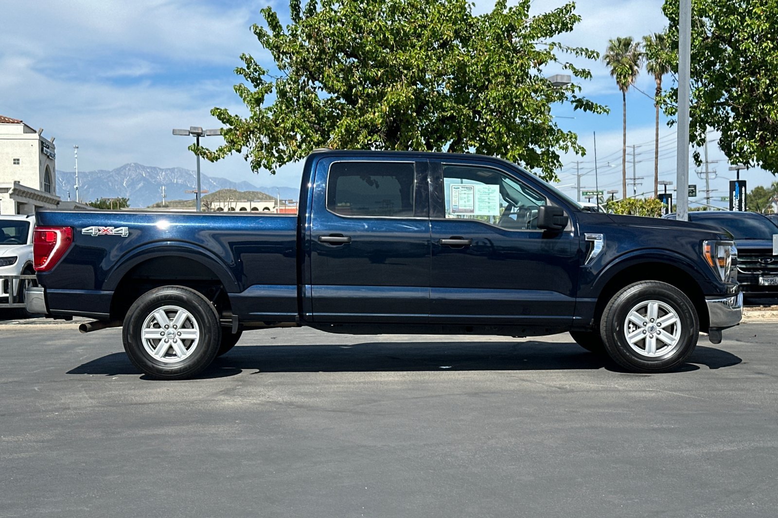 Used 2023 Ford F150 Lariat AWD/4WD image 3