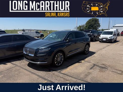 Used 2022 Lincoln Nautilus Reserve AWD/4WD image 1