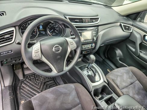 Used 2015 Nissan Rogue S AWD/4WD image 8