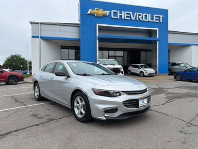 Used 2018 Chevrolet Malibu LS