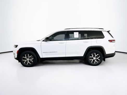 Used 2023 Jeep Grand Cherokee L Limited image 4