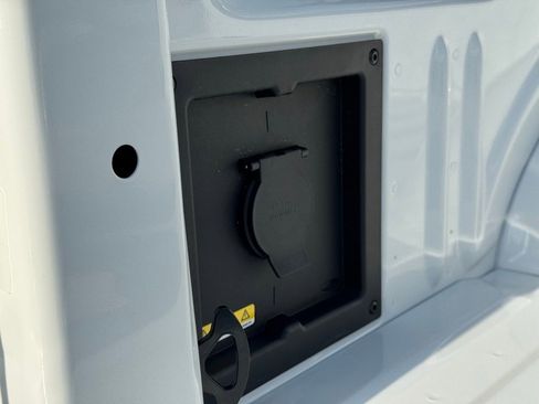 New 2025 Ford F150 XLT w/ Equipment Group 302A MID image 44