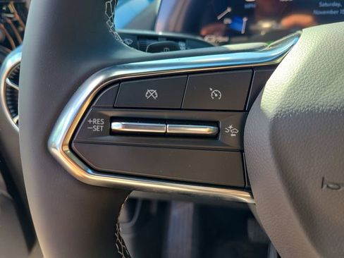 New 2026 Chevrolet Equinox EV LT image 28