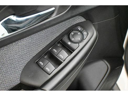 Used 2023 Chevrolet TrailBlazer LT image 28