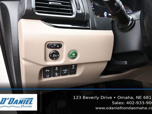 Used 2017 Honda Ridgeline RTL-E image 27