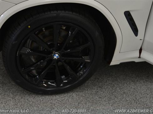 Used 2021 BMW X4 xDrive30i w/ M Sport Package AWD/4WD image 44
