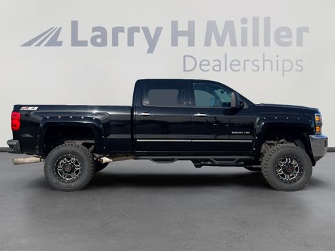 Used 2015 Chevrolet Silverado 2500 LTZ w/ Duramax Plus Package image 6