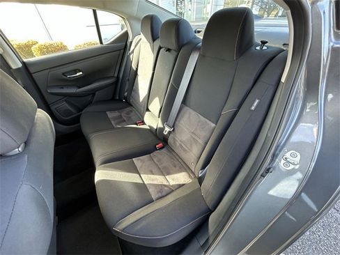 Certified 2020 Nissan Sentra SR image 23