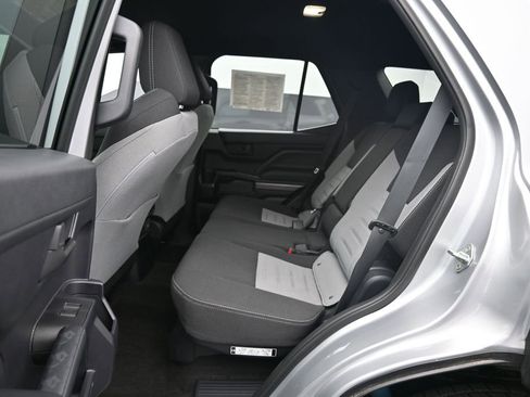Used 2025 Toyota 4Runner TRD Off-Road AWD/4WD image 17