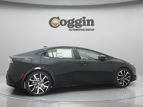 New 2026 Toyota Prius Plug-In Hybrid image 22