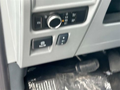 New 2025 Ford F150 Lightning XLT image 27