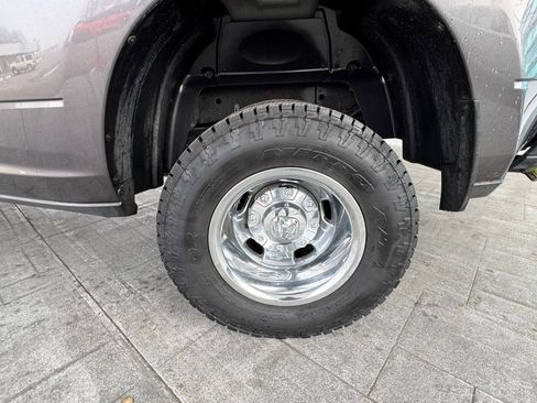 Used 2019 RAM 3500 Tradesman image 4