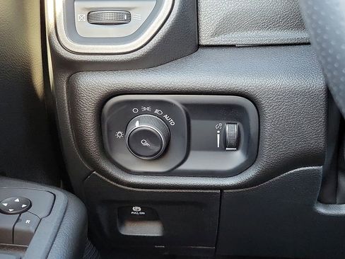 New 2026 RAM 1500 Tradesman image 15