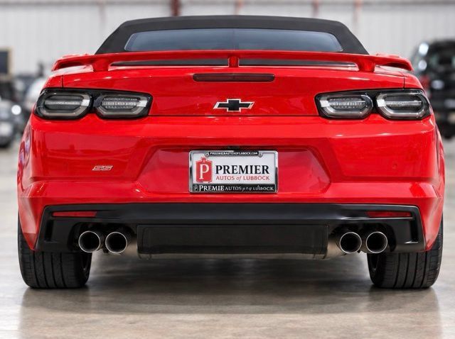 Used 2023 Chevrolet Camaro SS RWD image 4