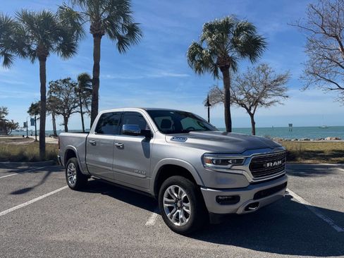 Used 2024 RAM 1500 Limited image 8