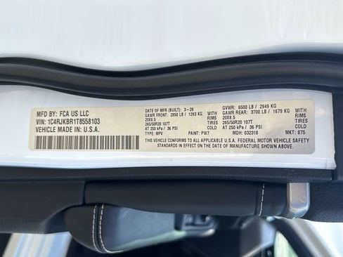 New 2026 Jeep Grand Cherokee L Limited AWD/4WD image 24