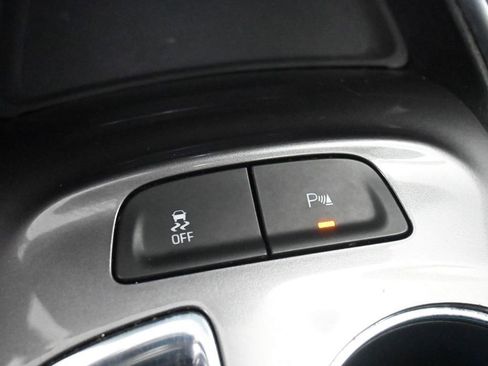 Used 2023 Chevrolet Malibu LT w/ Driver Confidence Package image 32