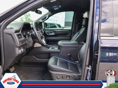 Used 2022 GMC Yukon SLE RWD image 4