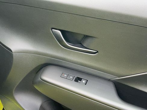 Certified 2024 Hyundai Kona SEL AWD/4WD image 27